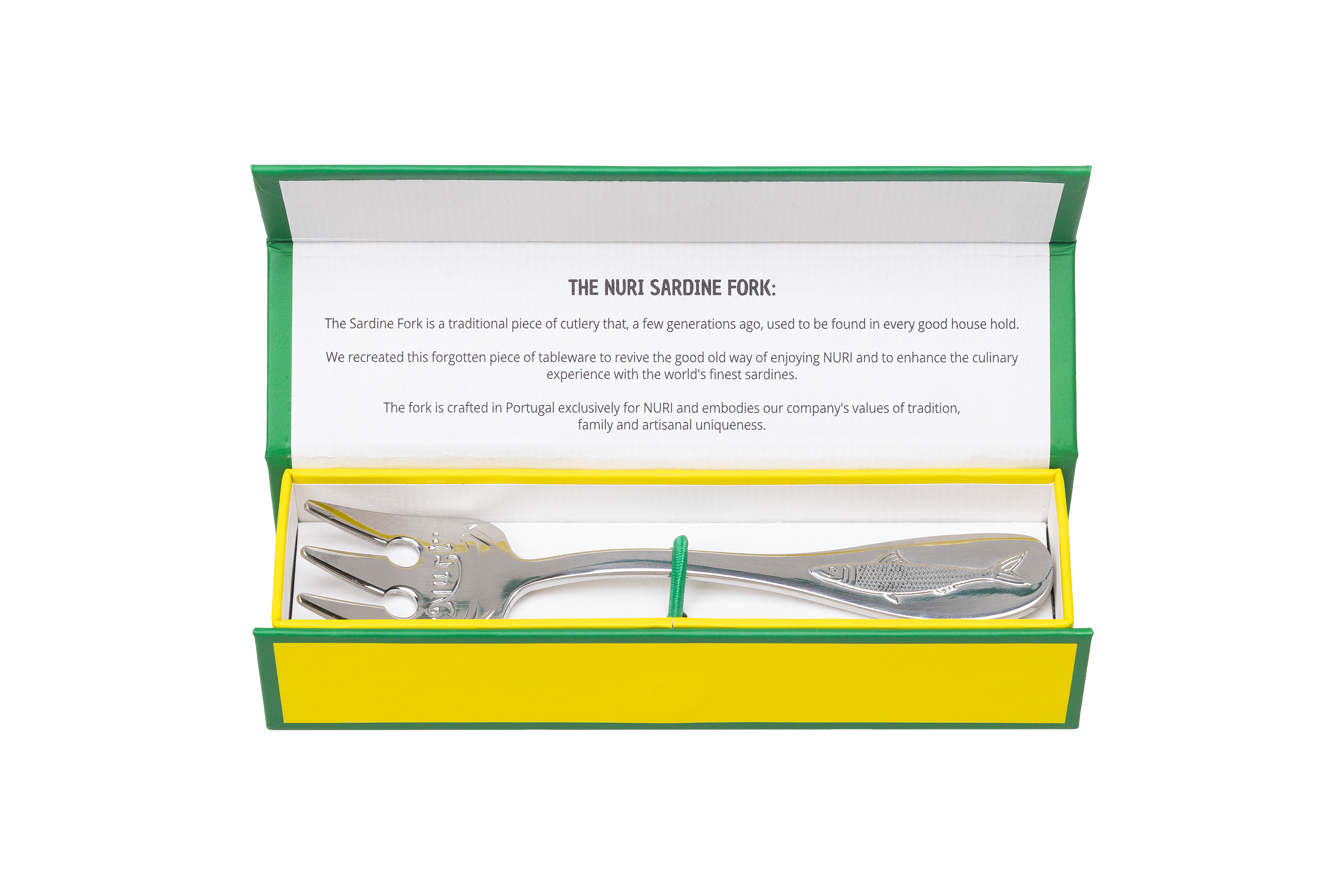 Nuri Sardine Fork English & Portuguese